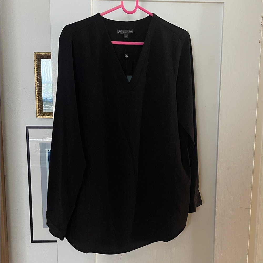 Adrianna Papell Black V-Neck Blouse